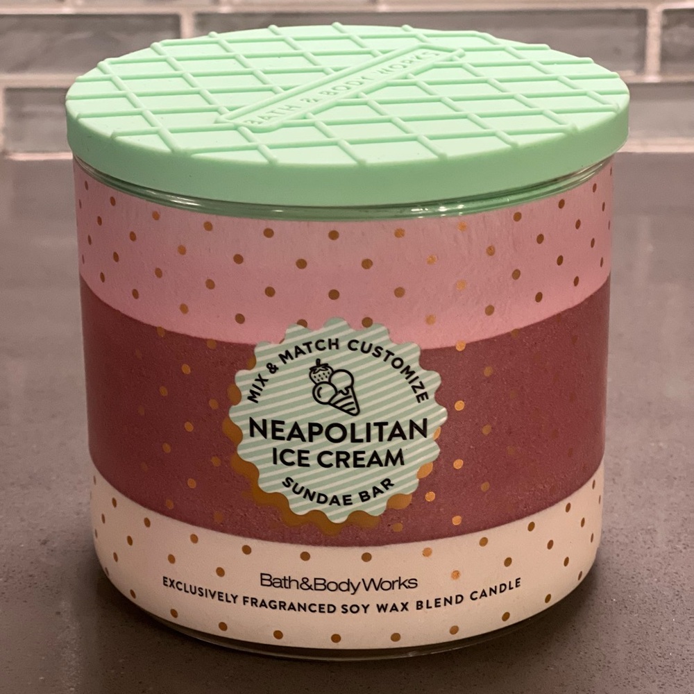 Bath & Body Works Neapolitan Ice Cream Candle